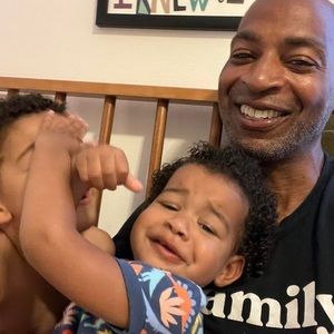 Meet your Posher, Deron